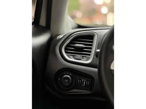 RENEGADE 1.8 16V FLEX 4P AUTOMÁTICO