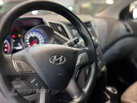 HB20S - 1.6 COMFORT PLUS 16V 4P AUTOMÁTICO