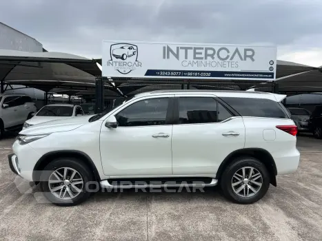 HILUX SW4 2.8 D-4d Turbo SRX 4X4