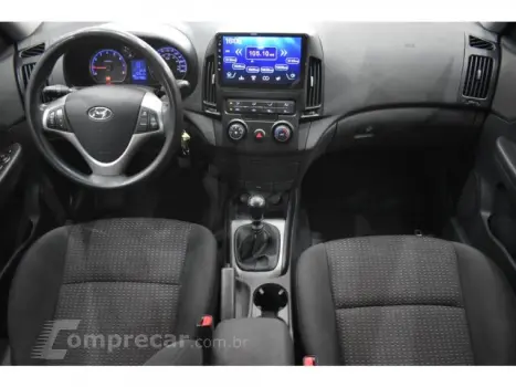 I30 - 2.0 MPFI GLS 16V 4P MANUAL