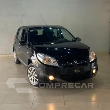 Renault SANDERO Expression Hi-Flex 1.6 8V 5p 4 portas