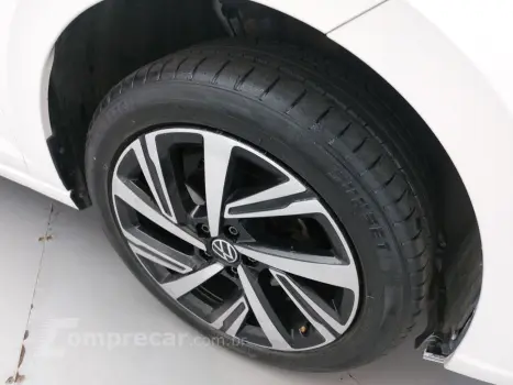 VIRTUS 1.0 200 TSI HIGHLINE AUTOMÁTICO