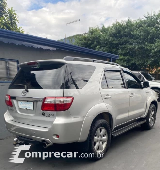 HILUX SW4 3.0 SRV 4X4 7 Lugares 16V Turbo Intercooler