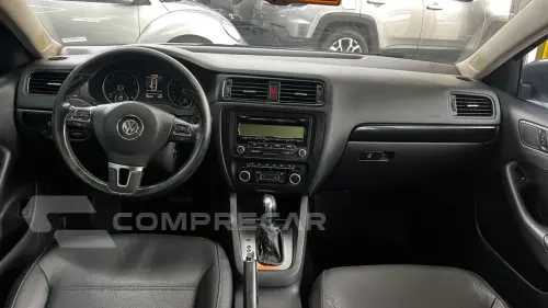 Jetta 2.0 4P FLEX AUTOMÁTICO