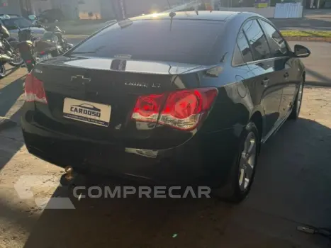 CRUZE SEDAN - 1.8 LT 16V 4P AUTOMÁTICO
