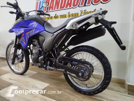 XTZ 250 LANDER