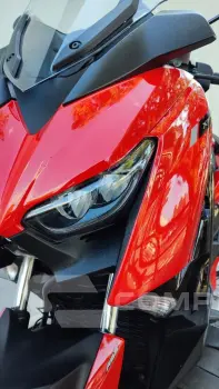 YAMAHA XMAX ABS