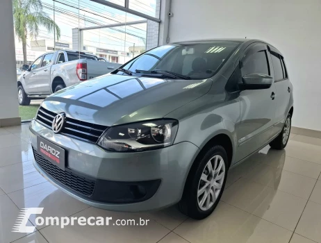 Volkswagen Fox 1.6 Mi Total Flex 8V 5p 4 portas