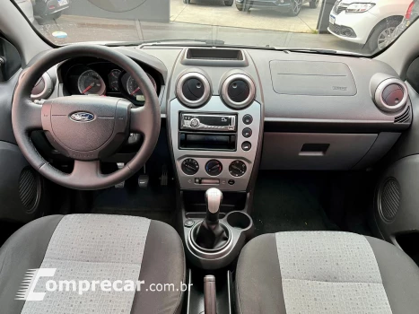 FIESTA 1.6 MPI Sedan 8V
