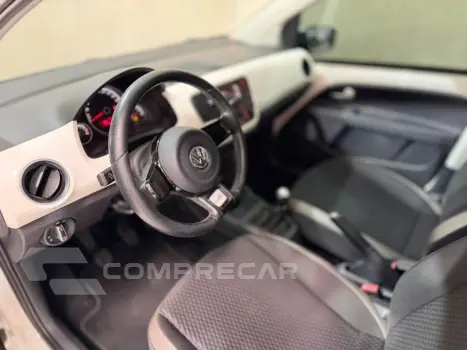 Cross UP 1.0 12V 4P TSI FLEX
