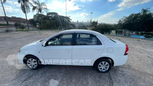 ETIOS 1.5 XS Sedan 16V