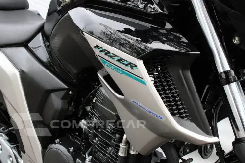 YAMAHA FZ25 FAZER ABS