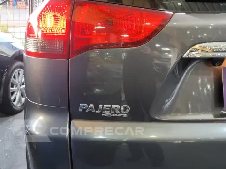 Pajero HPE 3.2 4x4 T.I. Dies. 5p Aut.