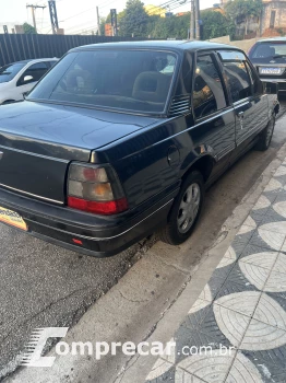 MONZA 2.0 EFI GLS 8V