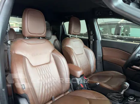 TORO 2.0 16V Turbo Ranch 4WD AT9