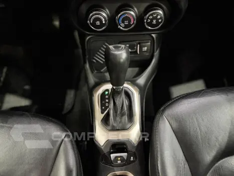 RENEGADE - 1.8 16V SPORT 4P AUTOMÁTICO