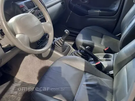 Tracker 2.0 4X4 16V Gasolina 4P Manual