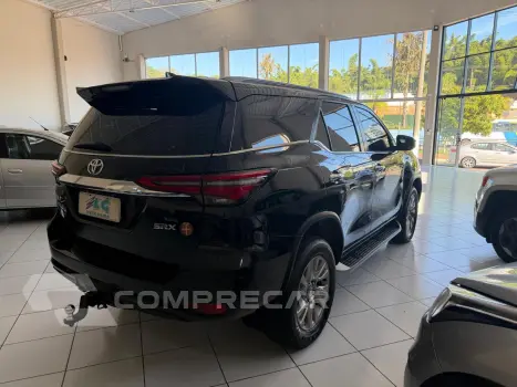 Hilux SW4 2.8 16V 4P SRX 4X4 7 LUGARES TURBO DIESEL AUTOMÁTI