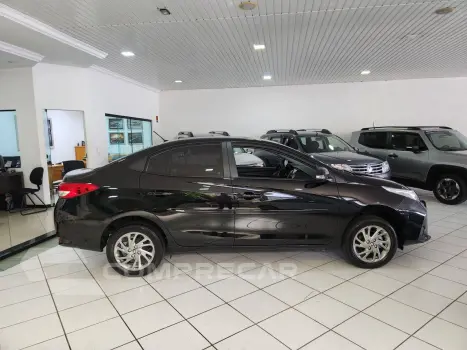 Yaris Sedan 1.5 16V 4P FLEX XS MULTIDRIVE AUTOMÁTICO CVT