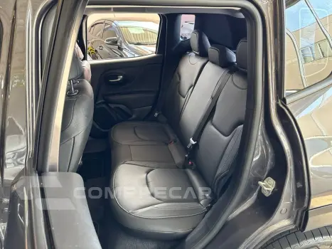 Renegade Long. T270 1.3 TB 4x2 Flex Aut.