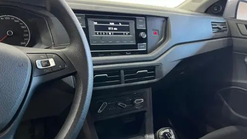 Polo Track 1.0 Flex 12V 5p