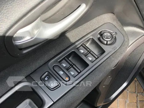 Renegade 1.3 T270 Turbo Flex Sport At6