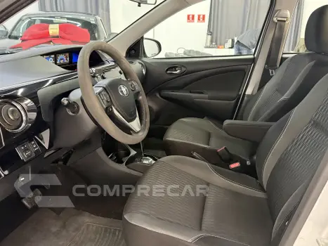 ETIOS 1.5 XS Sedan 16V