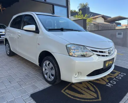 ETIOS XS 1.5 Flex 16V 5p Aut.