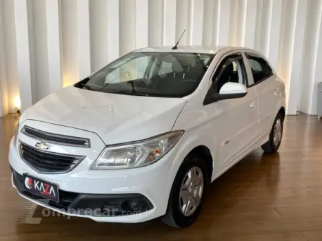 CHEVROLET ONIX - 1.0 MPFI LT 8V 4P MANUAL 4 portas
