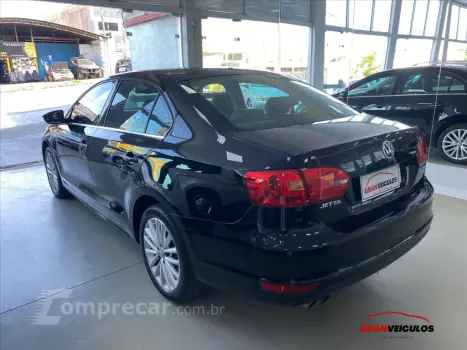 JETTA 2.0 TSI HIGHLINE 200CV GASOLINA 4P TIPTRONIC