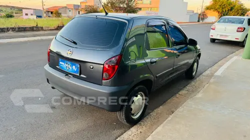 CELTA 1.0 MPFI Life 8V