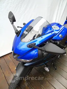 YAMAHA YZF R15 ABS