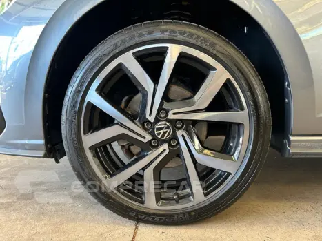 VIRTUS 1.4 250 TSI EXCLUSIVE AUTOMÁTICO
