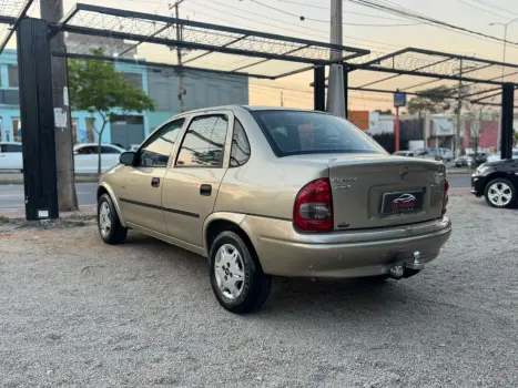 Classic Sedan 1.0 4P FLEX LIFE