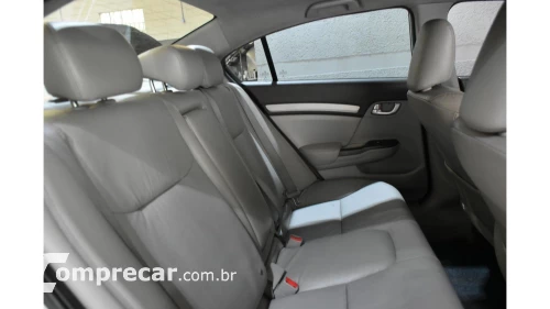 CIVIC - 1.8 EXS 16V 4P AUTOMÁTICO