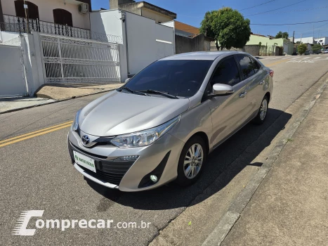 Toyota YARIS 1.5 16V Sedan XL Plus Tech 4 portas