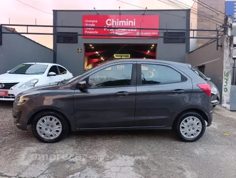FORD KA + 1.5 SE 16V 4 portas