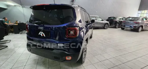 Renegade Longitude 1.8 4x2 Flex 16V Aut.