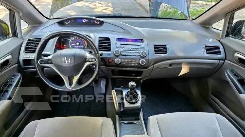 CIVIC 1.8 LXL 16V