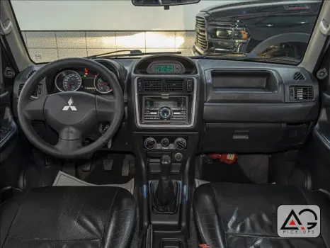 PAJERO TR4 2.0 4X2 16V 140cv