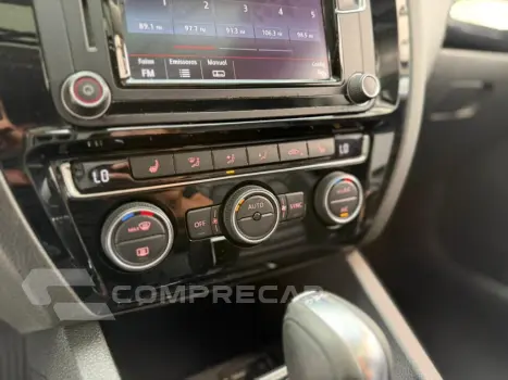 JETTA 2.0 TSI HIGHLINE 211CV GASOLINA 4P TIPTRONIC