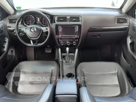 JETTA 2.0 TSI HIGHLINE 211CV GASOLINA 4P TIPTRONIC