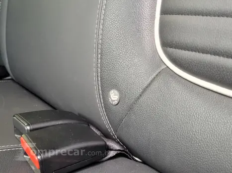 CAPTUR Intense 2.0 16V Flex 5p Aut.