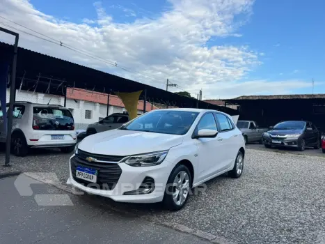 CHEVROLET ONIX 1.0 Turbo Premier 4 portas