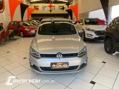 Volkswagen FOX 1.6 MI ROCK IN RIO 8V VOLKSWAGEN 4 portas