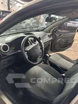 FIESTA 1.6 8V FLEX 4P MANUAL