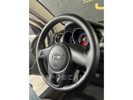 CERATO 1.6 EX3 SEDAN 16V GASOLINA 4P MANUAL
