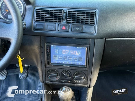 GOLF 1.6 MI SPORTLINE 8V FLEX 4P MANUAL