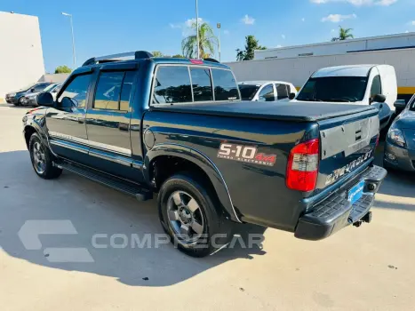 S10 2.8 12V EXECUTIVE CABINE DUPLA  4X4 TURBO DIESEL