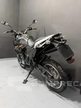 XTZ 250 LANDER ABS